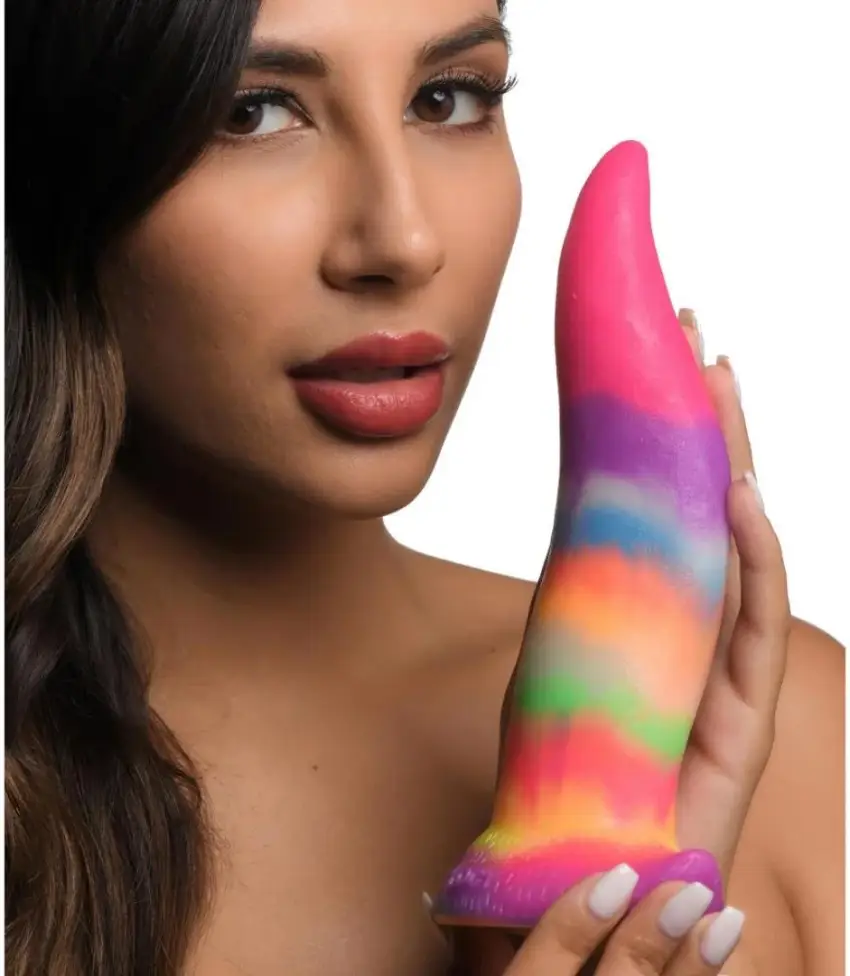 XR Brands - Silikonowe dildo świecące w ciemności - kucyk tęczowy - obrazek 6
