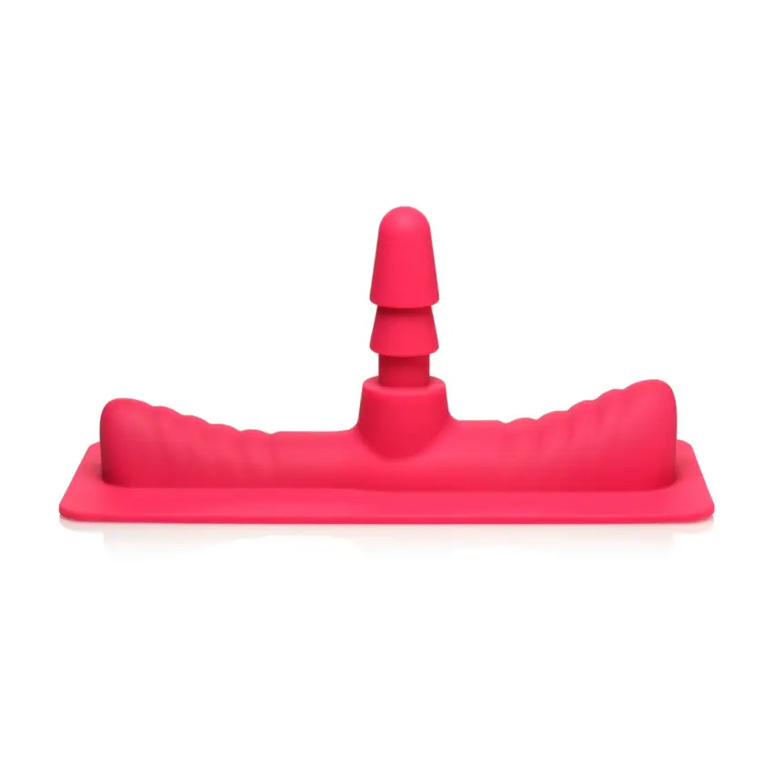 Adapter siodła z dildo  XR Brands