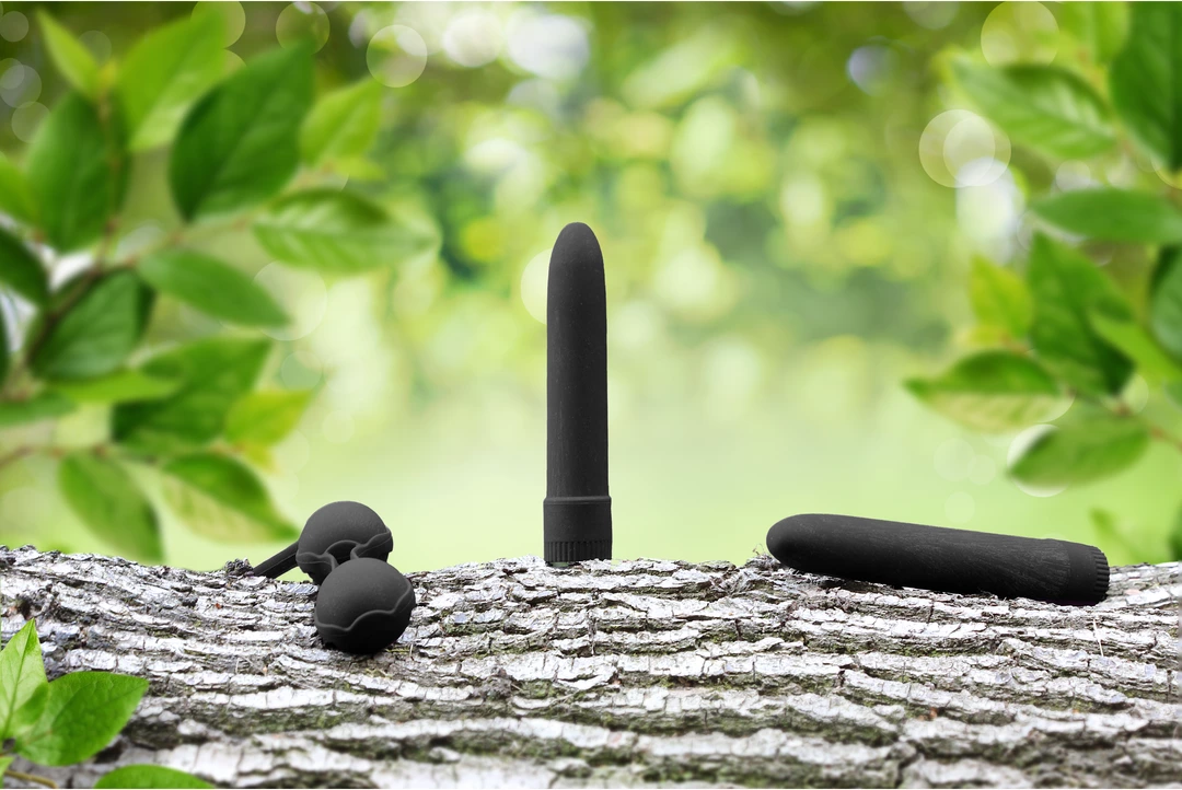 Biodegradowalny wibrator - 5,5 / 18 cm 6 Biodegradowalny wibrator - 5,5 / 18 cm - obrazek 6