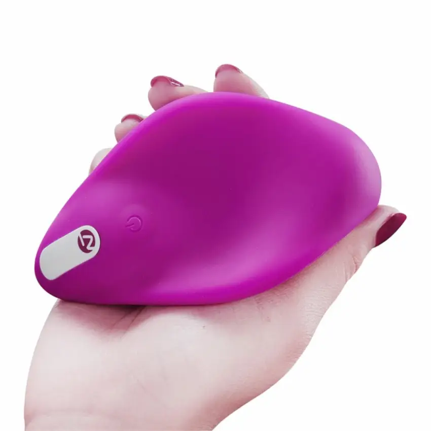 Stymulator - Nomi Tang Better Than Chocolate Classic Red Violet - obrazek 3