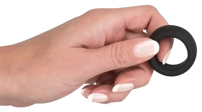 Pierścień Na Penisa Mały(2,6cm) - Black Velvets - obrazek 3