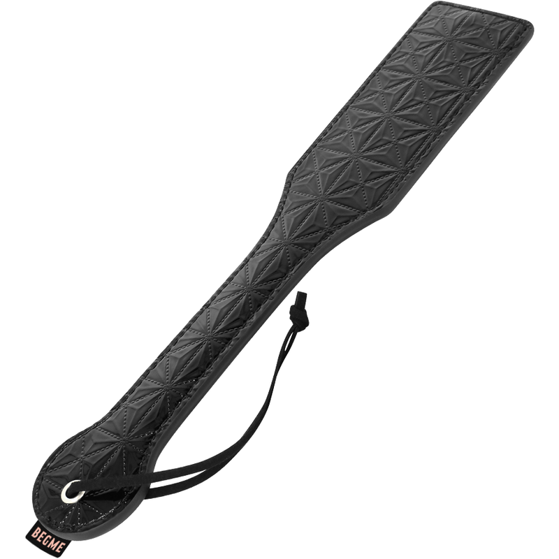 BEGME - BLACK EDITION VEGAN LEATHER PADDLE 3 BEGME - BLACK EDITION VEGAN LEATHER PADDLE - obrazek 3
