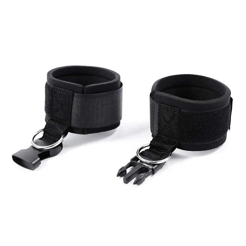OHMAMA FETISH - NEOPRENE HOOK AND LOOP FASTENER WRIST RESTRAINTS 2 OHMAMA FETISH - NEOPRENE HOOK AND LOOP FASTENER WRIST RESTRAINTS - obrazek 2