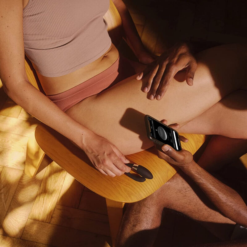 LELO - TIANI HARMONY BLACK COUPLES MASSAGER 4 LELO - TIANI HARMONY BLACK COUPLES MASSAGER - obrazek 4