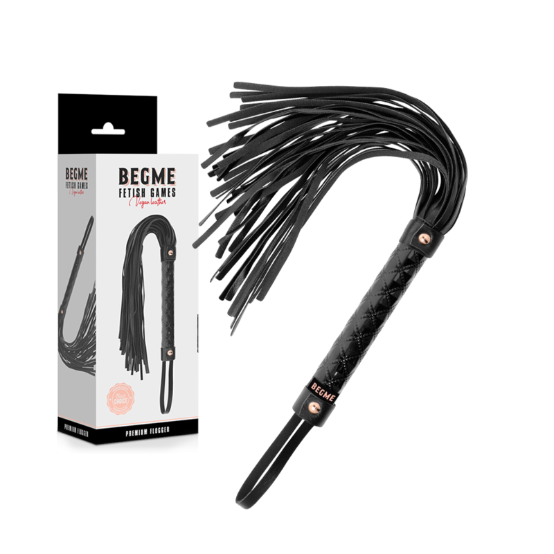 BEGME - BLACK EDITION VEGAN LEATHER FLOGGER 2 BEGME - BLACK EDITION VEGAN LEATHER FLOGGER - obrazek 2