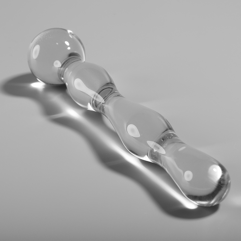 NEBULA SERIES BY IBIZA - MODEL 13 DILDO BOROSILICATE GLASS CLEAR 18 CM -O- 3.5 CM 2 NEBULA SERIES BY IBIZA - MODEL 13 DILDO BOROSILICATE GLASS CLEAR 18 CM -O- 3.5 CM - obrazek 2