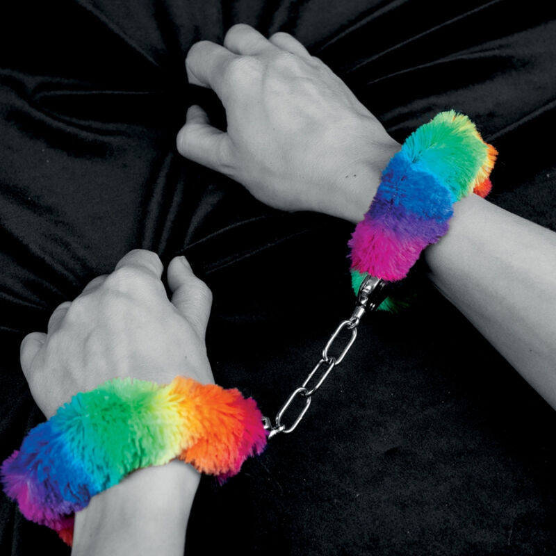 SPENCER FLEETWOOD - RAINBOW LINED METAL HANDCUFFS 3 SPENCER FLEETWOOD - RAINBOW LINED METAL HANDCUFFS - obrazek 3