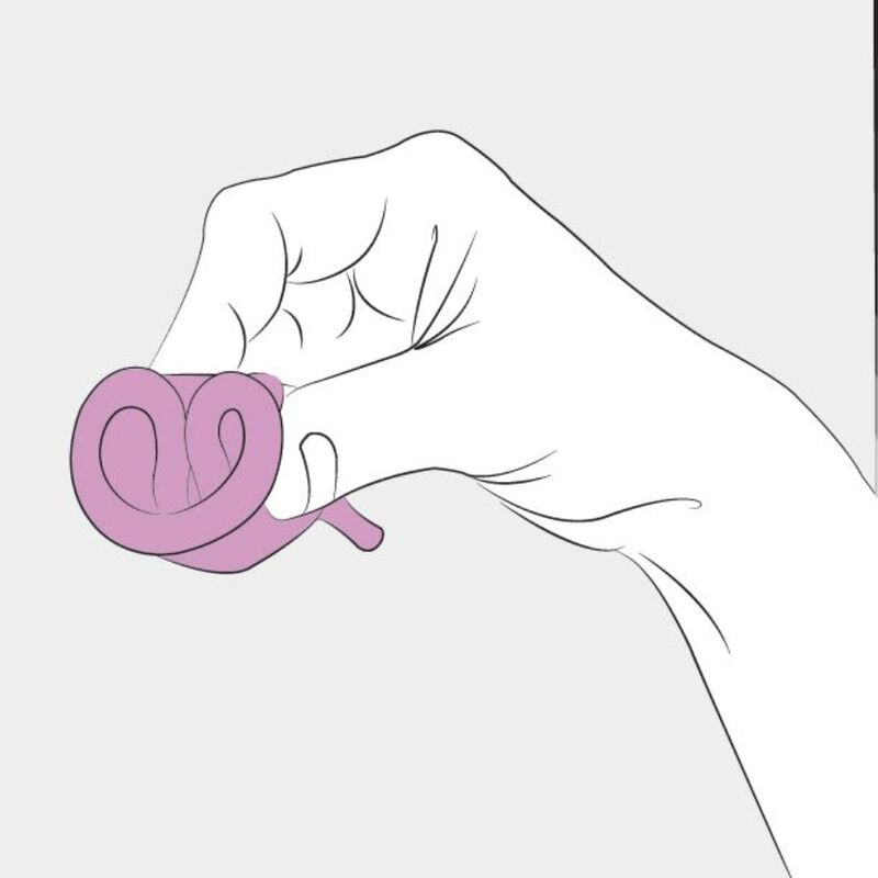 FEMINTIMATE - EVE SILICONE MENSTRUAL CUP - SIZE S 4 FEMINTIMATE - EVE SILICONE MENSTRUAL CUP - SIZE S - obrazek 4