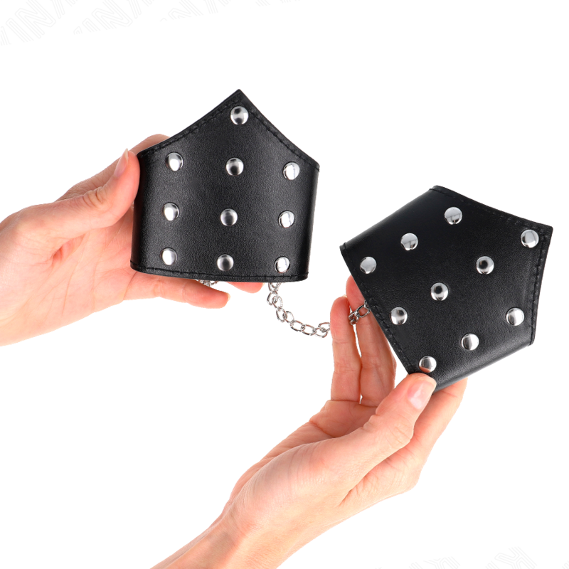 KINK - BLACK POINT STYLE WRISTBANDS WITH CHAIN ADJUSTABLE 17-23 CM X 8.5 CM 3 KINK - BLACK POINT STYLE WRISTBANDS WITH CHAIN ADJUSTABLE 17-23 CM X 8.5 CM - obrazek 3