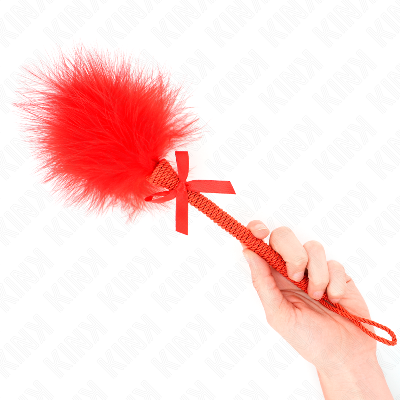 KINK - NYLON ROPE WAND WITH TICKLE FEATHERS AND RED BOW 25 CM 2 KINK - NYLON ROPE WAND WITH TICKLE FEATHERS AND RED BOW 25 CM - obrazek 2