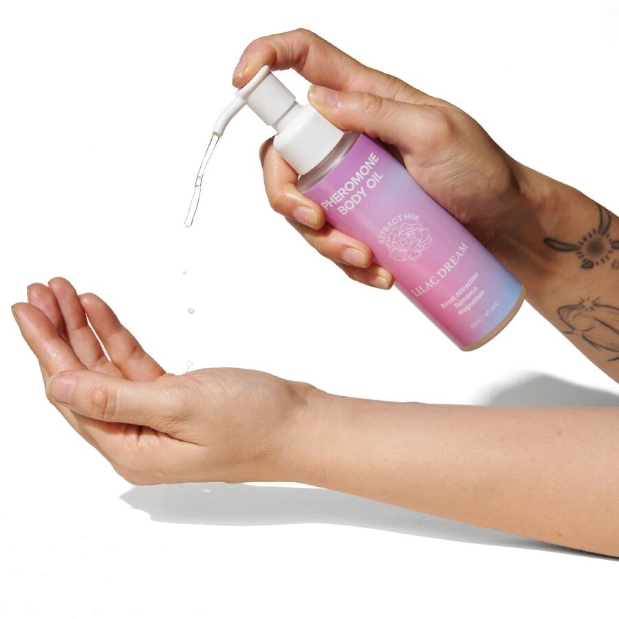 EYE OF LOVE - BLOOM LILAC DREAM BODY OIL WITH PHEROMONES 120 ML 2 EYE OF LOVE - BLOOM LILAC DREAM BODY OIL WITH PHEROMONES 120 ML - obrazek 2